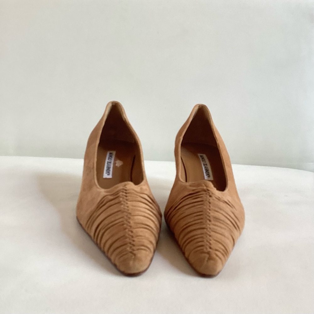Manolo Blahnik Tan Brown Women's Shoes SZ 7.5/37.5 - Picture 3 of 8